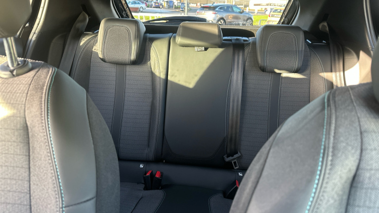 Peugeot 208 1.2 PureTech 100 Allure Premium + 5dr Petrol Hatchback